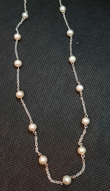 Silver and Cultured Pearl Necklace MKN17
